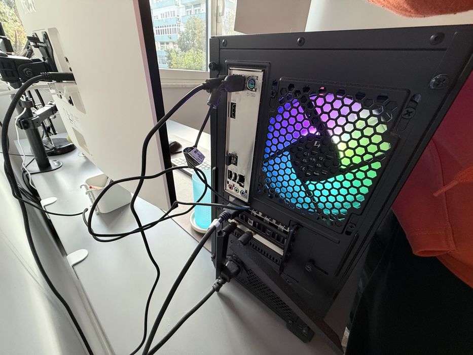 PC Gamer Semi Novo - RTX 4060, i5 14400F, Windows 11 Original