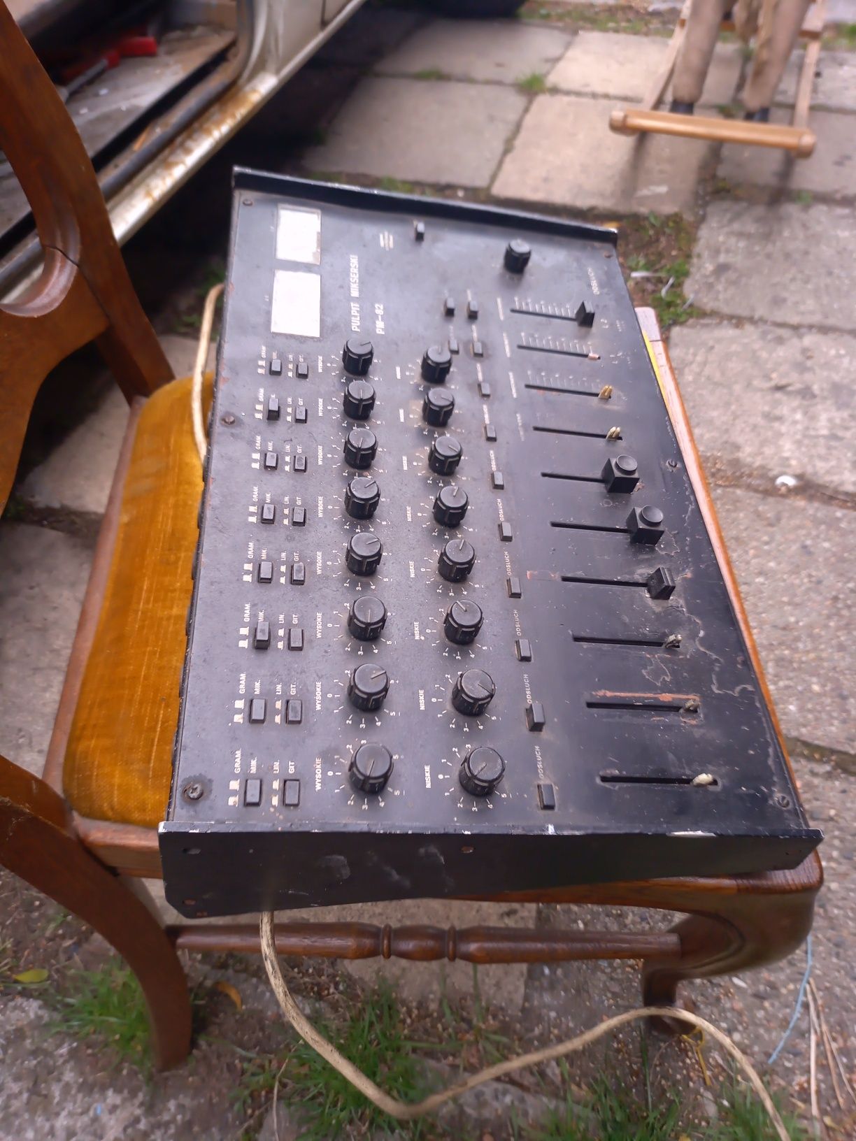 Pulipit mikserski. PM-82.