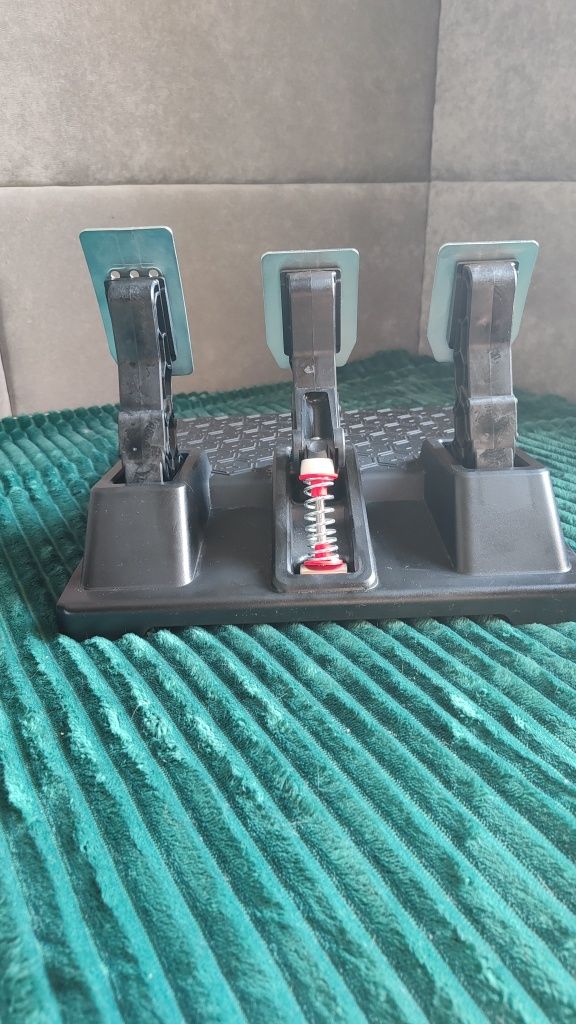 Kierownica Thrustmaster T248 + shifter