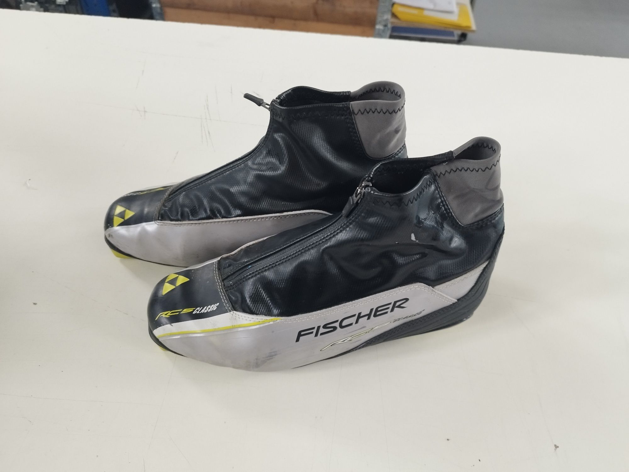 Buty biegowe męskie Fischer RC5 Classic Eu 47