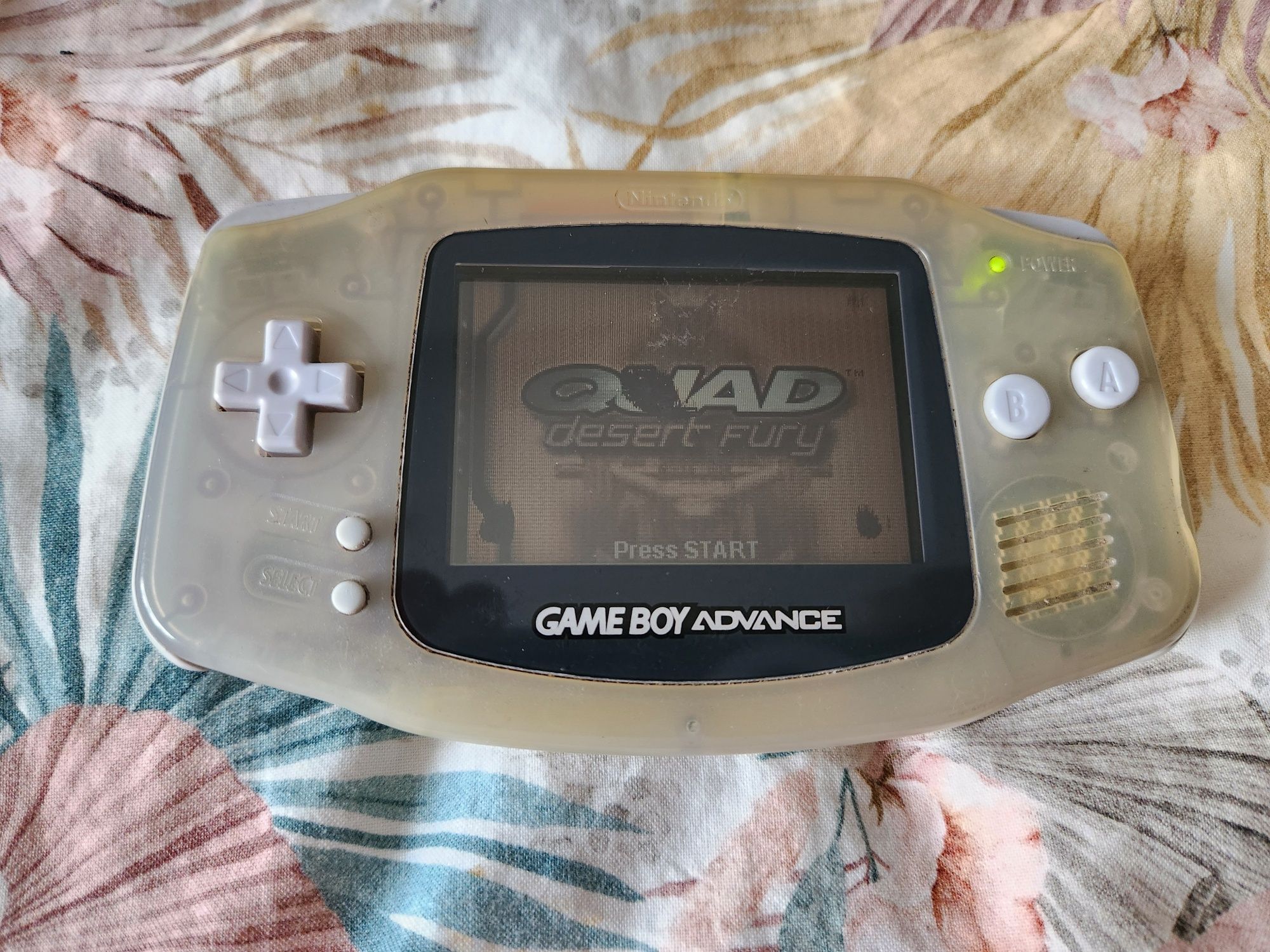 Gameboy Advanced + gra Quad Desert Fury