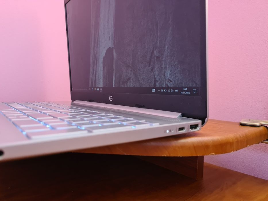 Hp Laptop 15s FullHD IPS 4/128