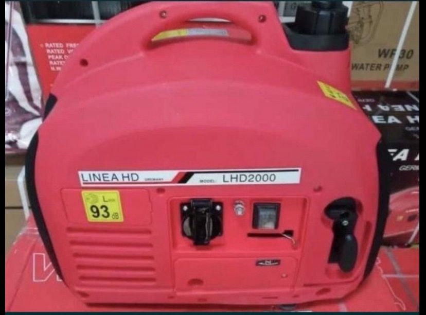 Інверторний генератор бензиновий Huttenberg HT2000