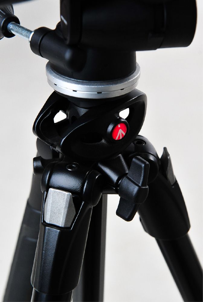 Штатив Manfrotto 290 DUAL з головою Manfrotto 804RC2