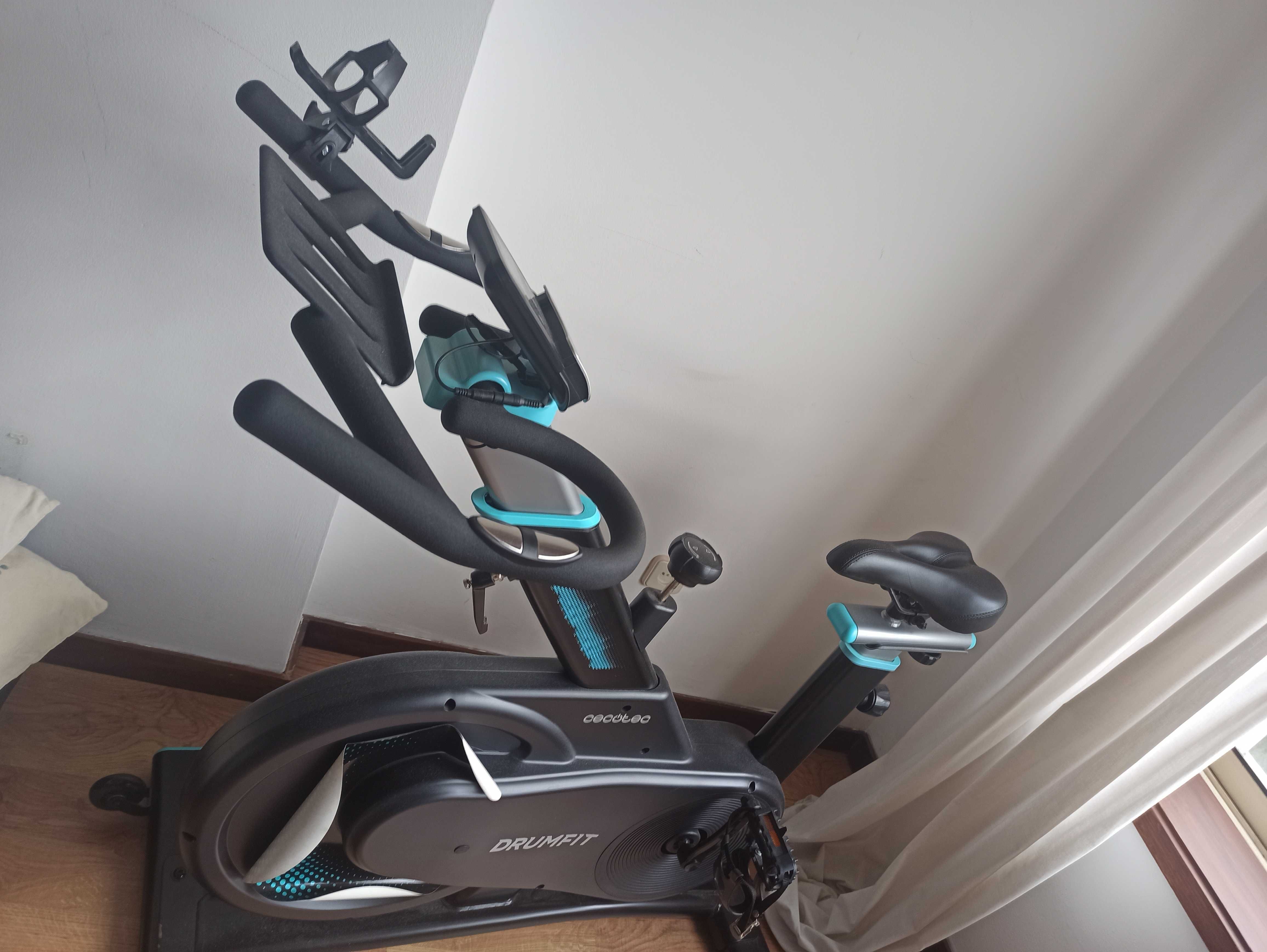 Bicicleta indoor Cecotec Drumfit 7000 Magno