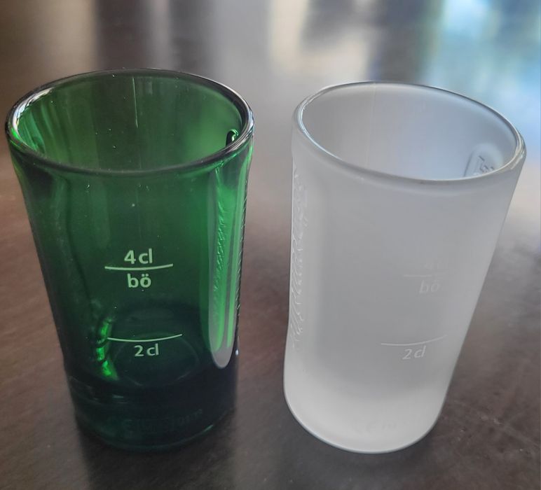 2 sztuki kieliszków Jagermeister 50ml