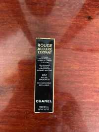 Chanel rouge allure L'EXTRAIT 852