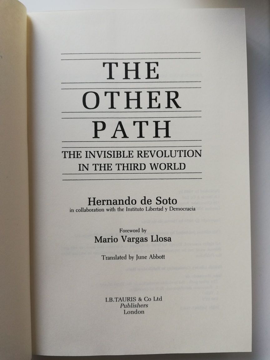 The other path - Hernando de Soto, książka po angielsku