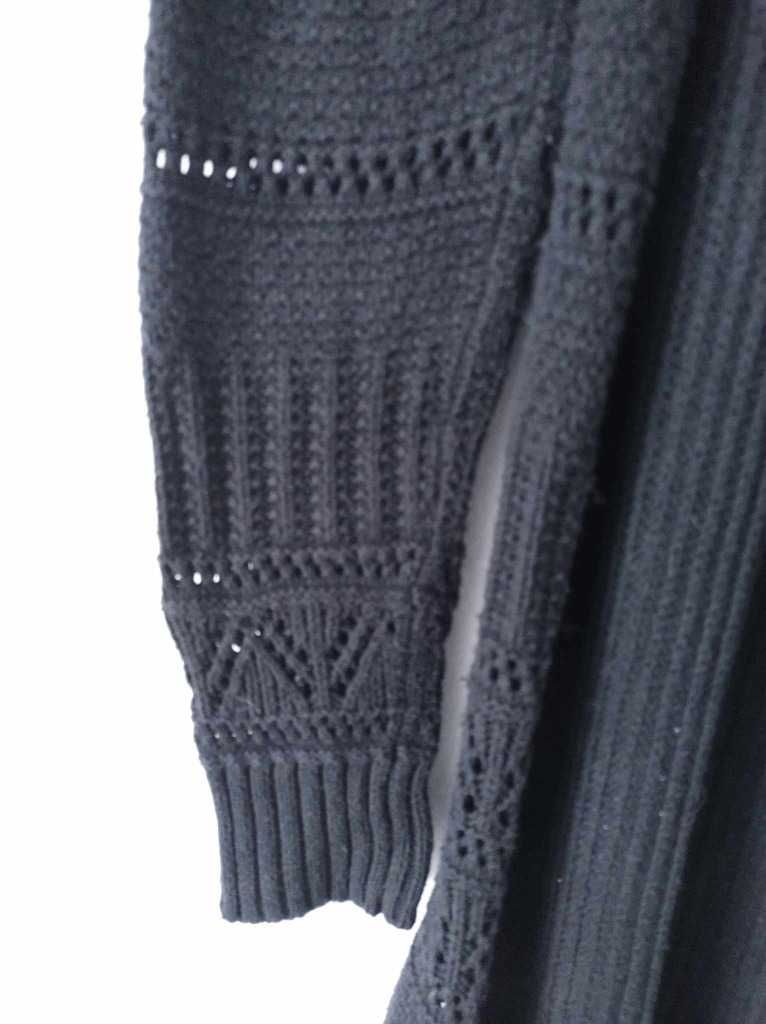 czarny azurowy sweter narzutka 40