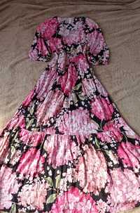 Красивое платье в цветочный принт H&M