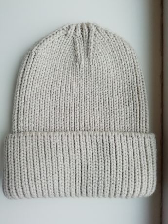 Нова шапка, також тепла!