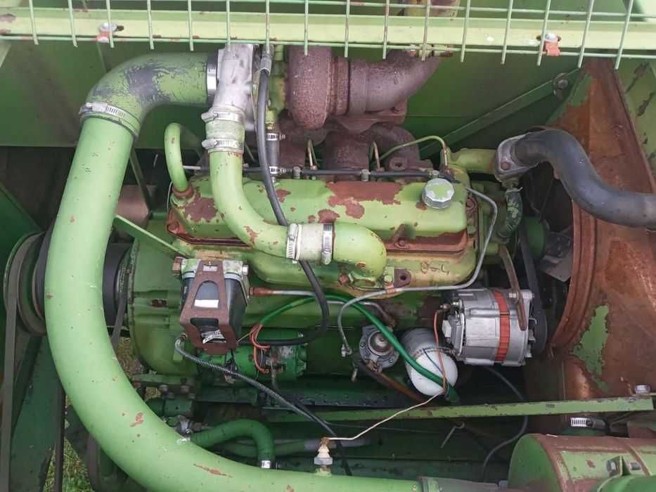 Комбайн  John deere 952
