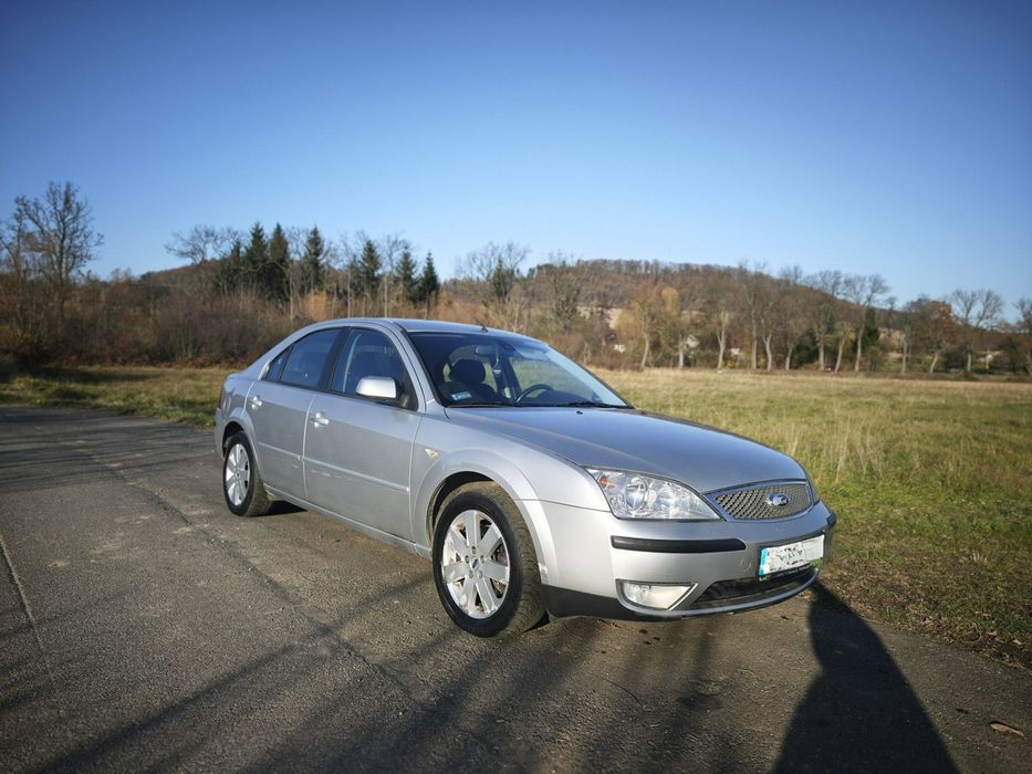 Ford Mondeo Mondeo 1,8 sci