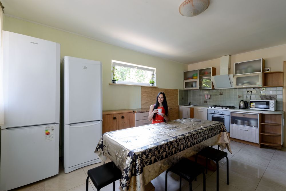 500 грн. в неделю Новый Крутой Хостел метро Сырец Дорогожичи Куреневка