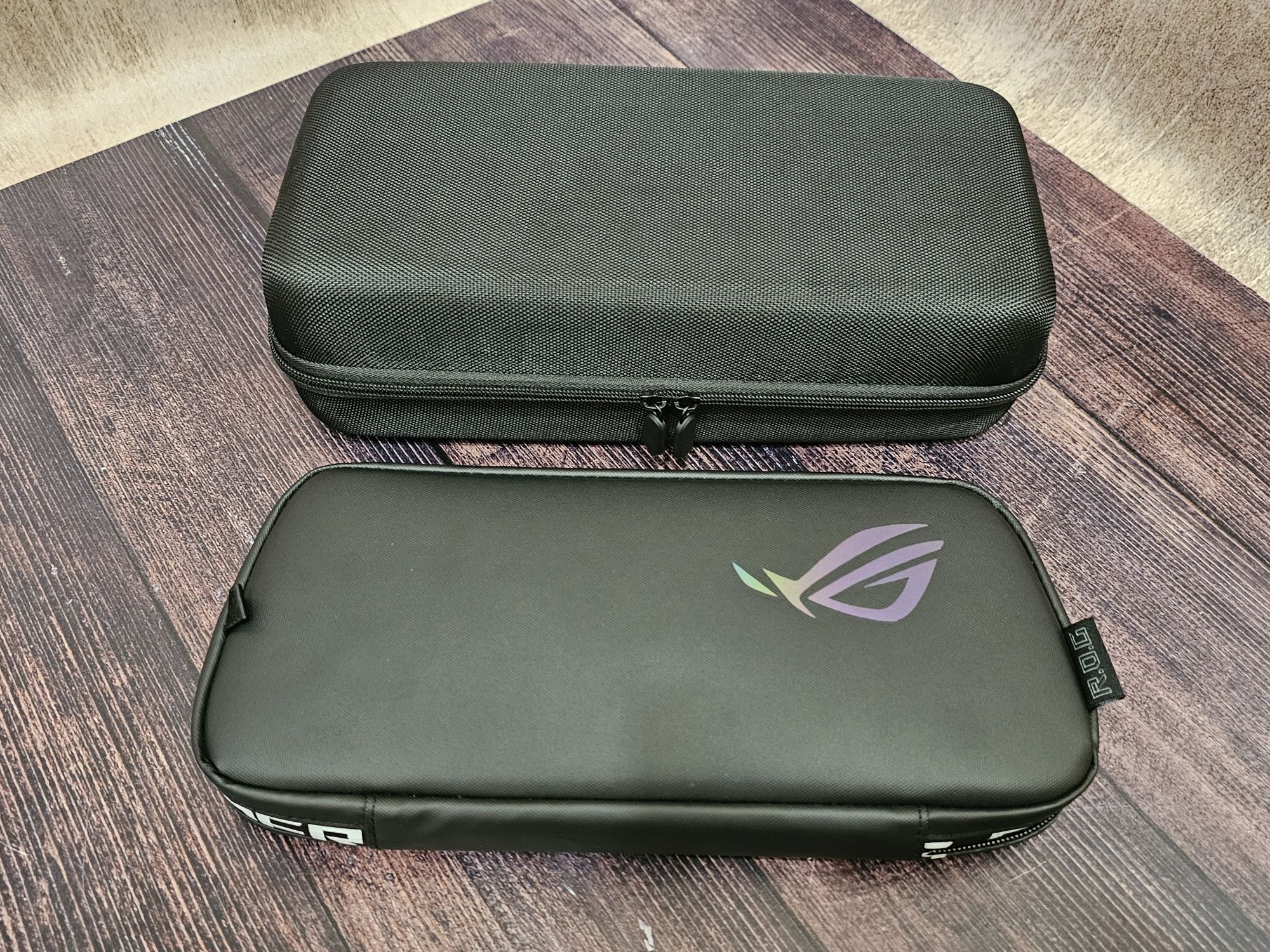 Ігрова консоль ASUS ROG Ally X 2024 1 TB + чохол і сумка