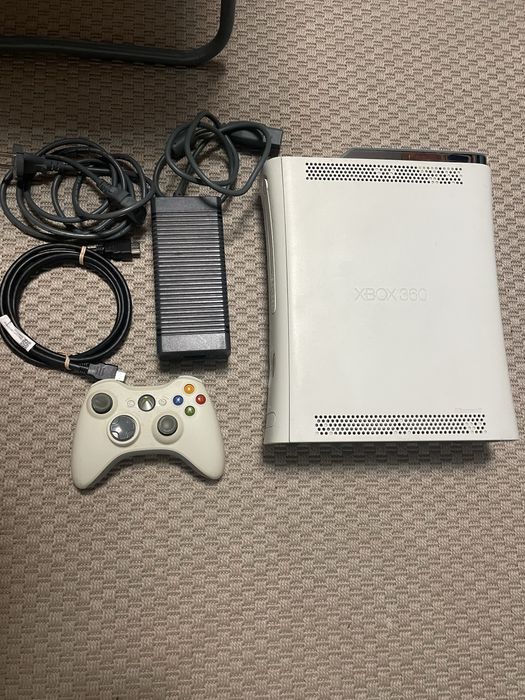 Консоль Xbox 360 Fat 250Gb (завантажено 41гра)