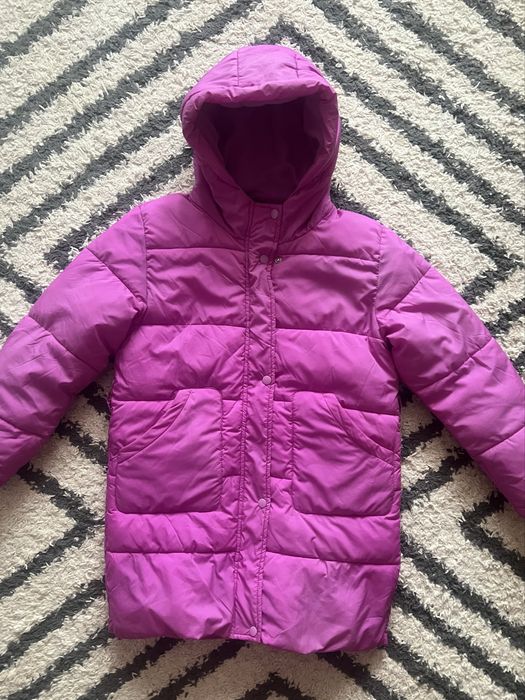 Куртка демісезонна утеплена флісом з поясом в ідеальному стані.