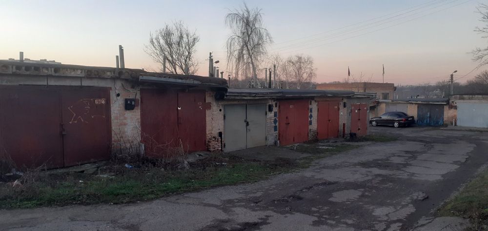 Продам гараж в городе