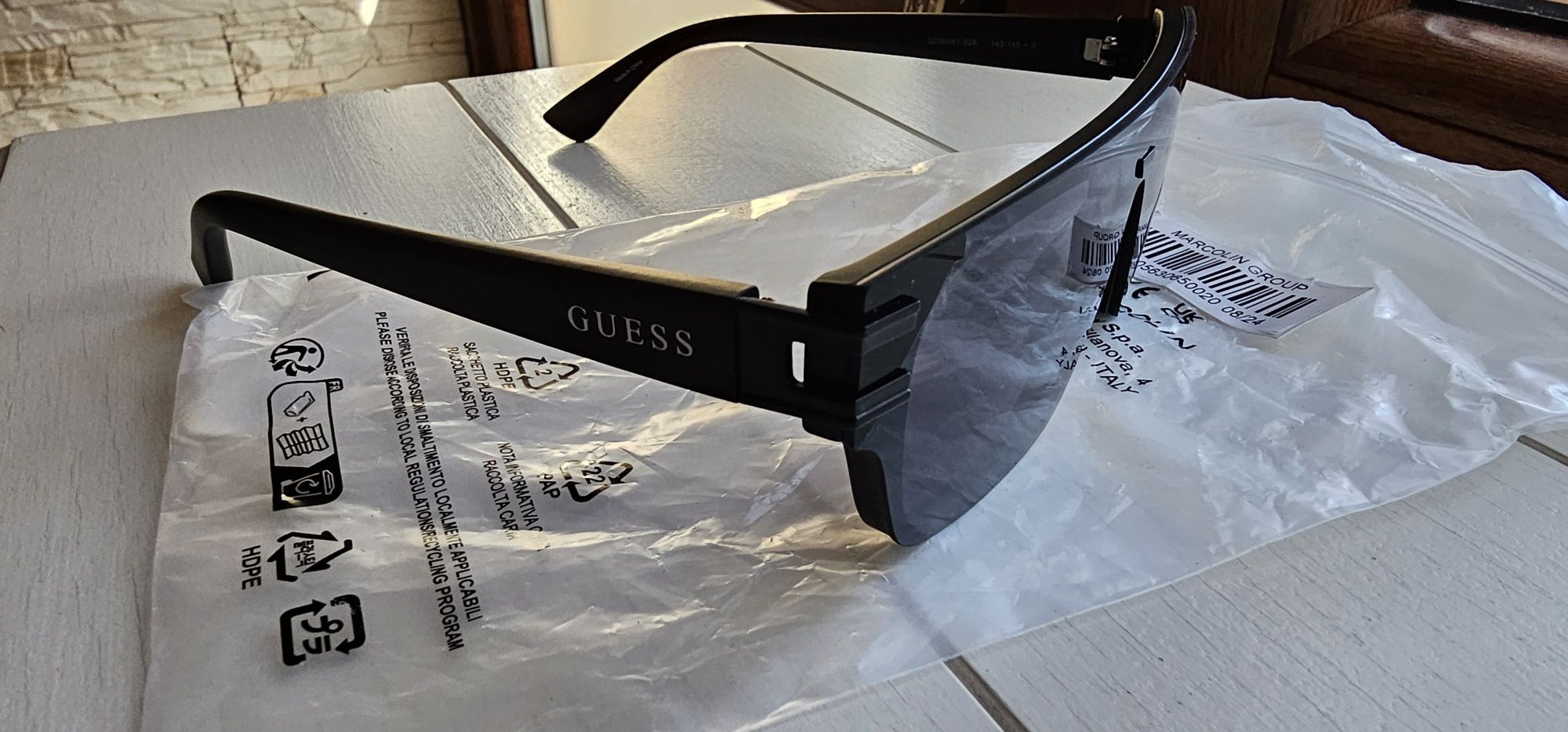 Okulary przeciwsłoneczne męskie Guess go00061 nowe