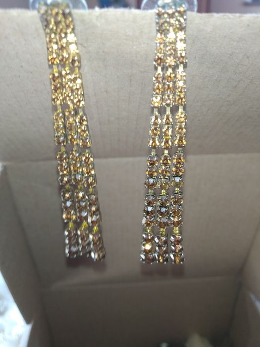 Серьги-гвоздики времён СССР