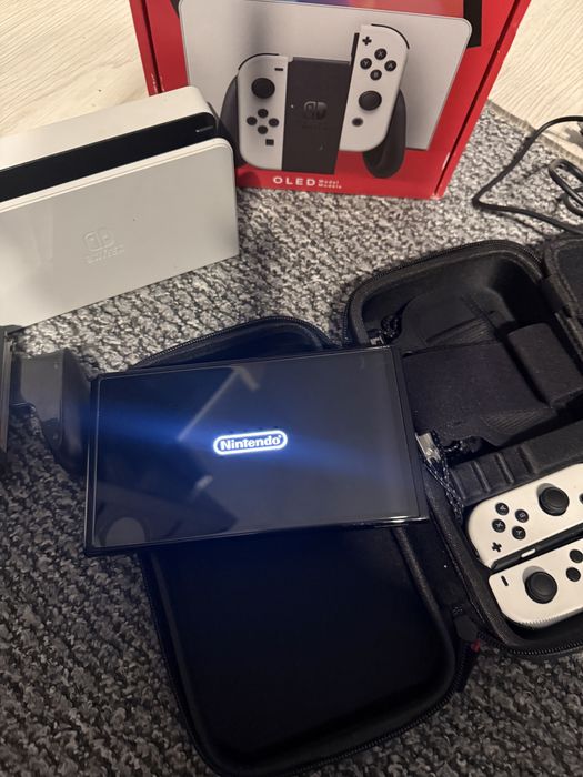 Nintendo switch oled  biała