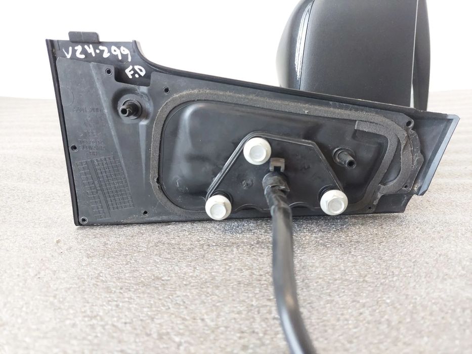 Retrovisor / espelho direito TOYOTA Yaris (_P13_)