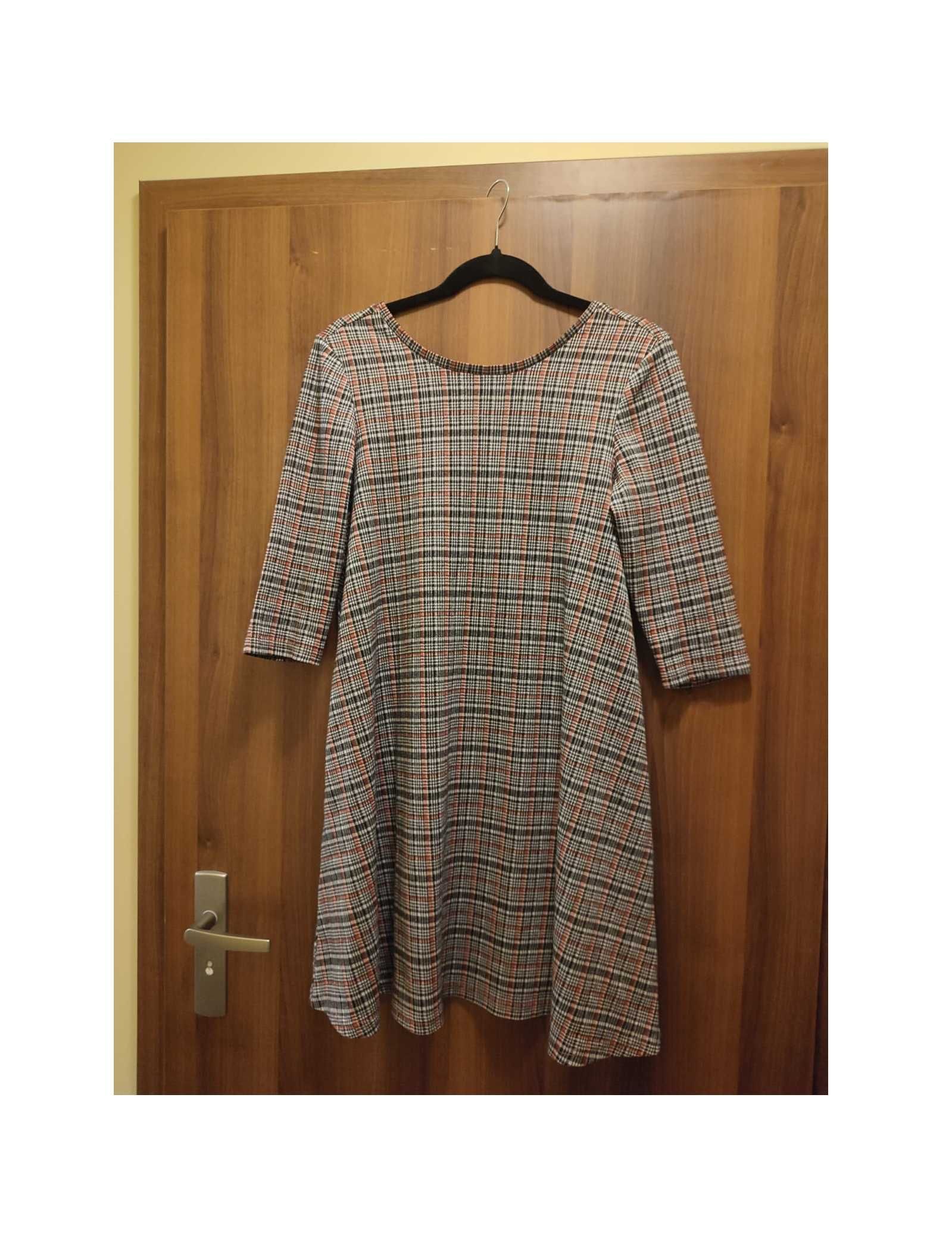 Sukienka Reserved, rozmiar S, rozkloszowana