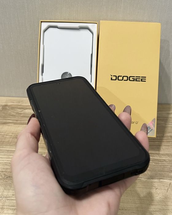 Doogee V20 8/256 ГБ 

Продаю Doogee V20 з 8 ГБ ОЗУ