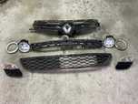 Elementy zderzaka Renault Twingo 2 II Lift Zestaw grill halogen kratki