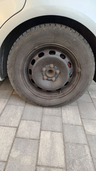 Zestaw Zima  5x108 15 stan bdb Są również 16 za 200