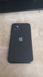 iPhone 11 128 gb stan idealny 88% baterii + 4 etui