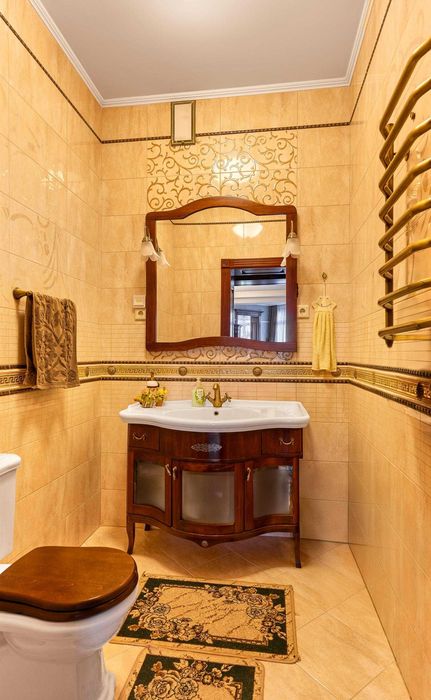 Готель / Авторський ремон / Кропивницька / Східниця