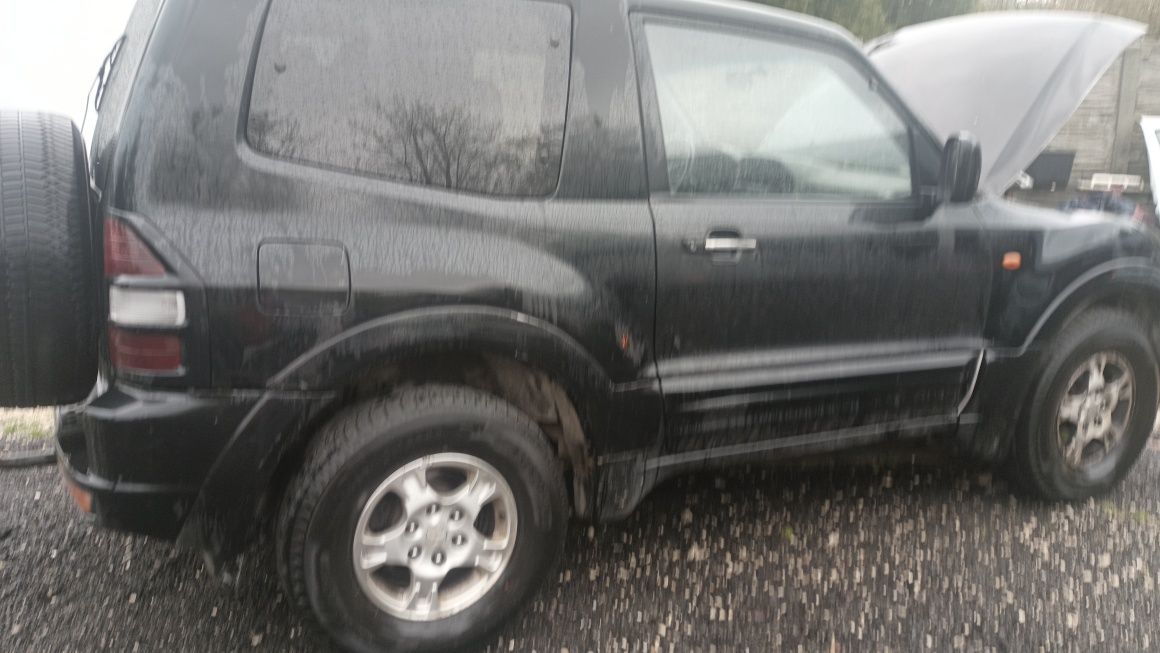 Mitsubishi Pajero 3.2