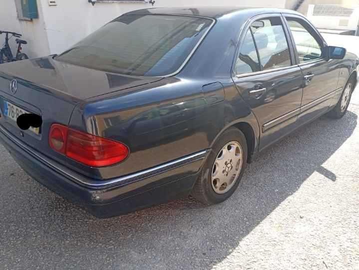 Mercedes E220 disel aceito trocas