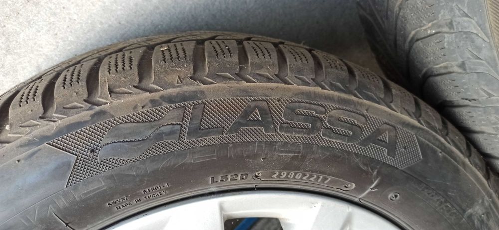 Шини з дисками BMW