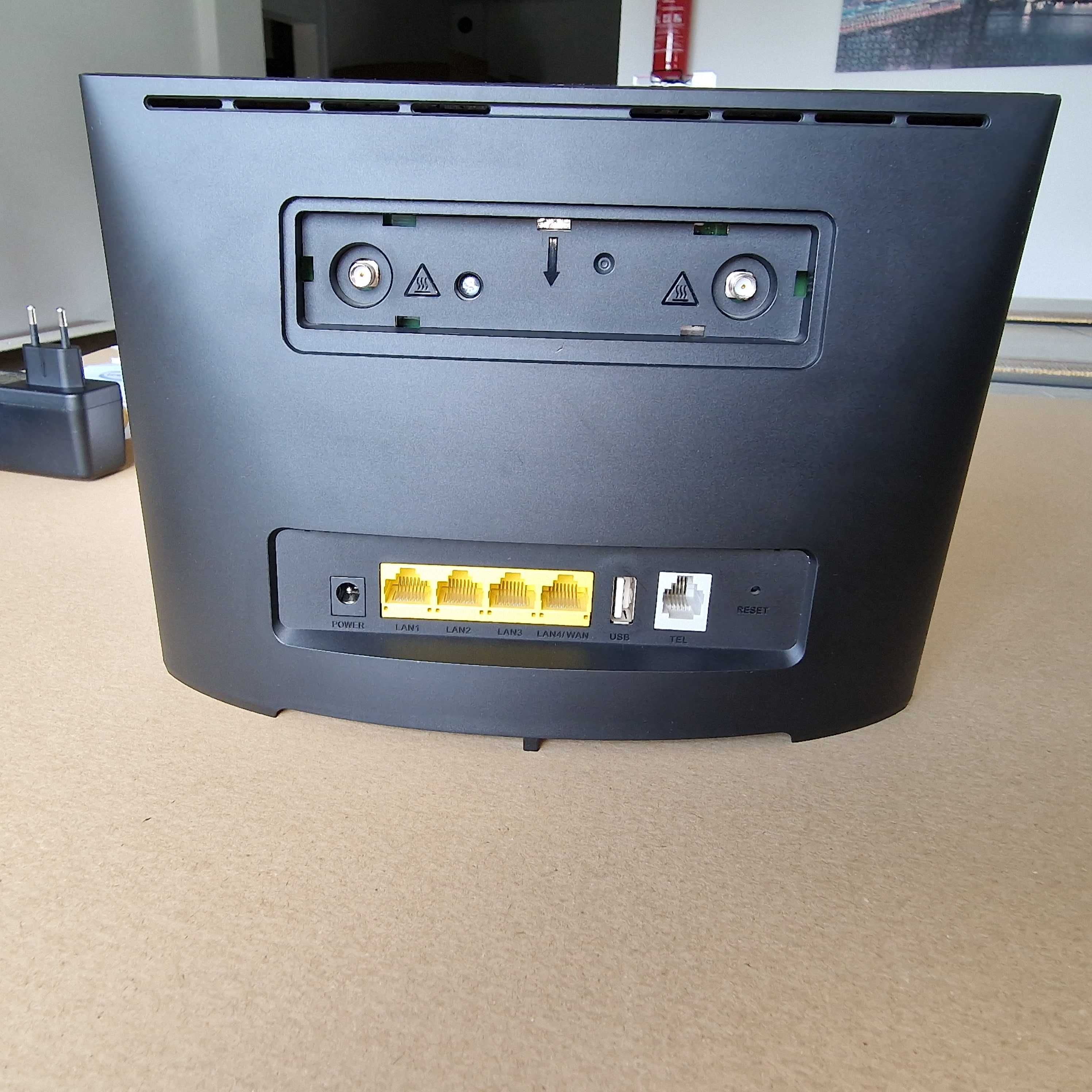 Router modem Huawei B525 (B525s-23a)