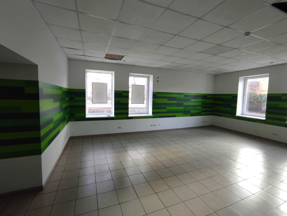 Нежитлова будівля,  м. Жовті Води, вул. Богдана Хмельницького, 14-а