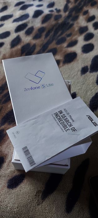 Асус zen fon 5 lite