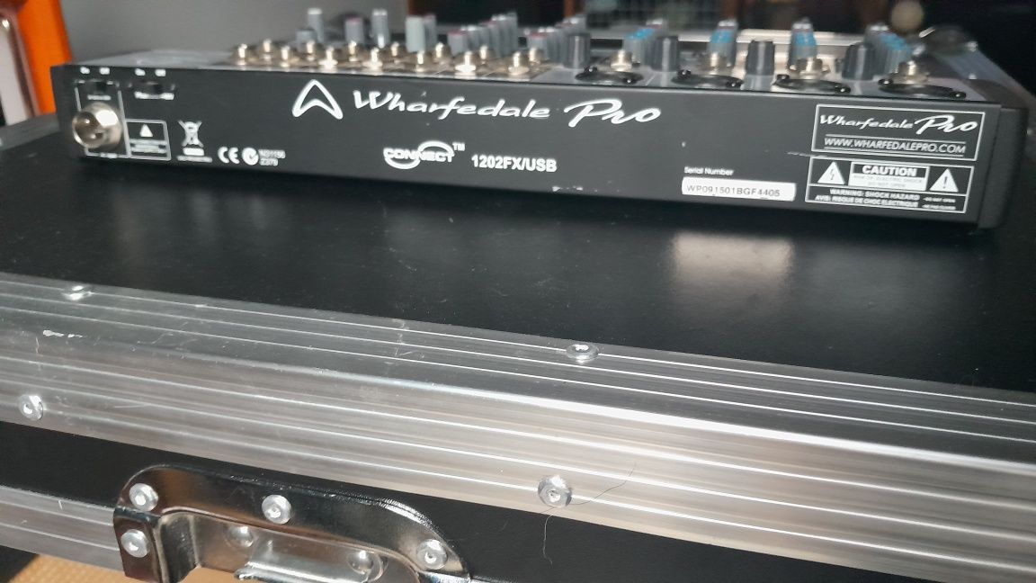 Mikser interfejs audio Wharfedale Pro Connect 1202 FX USB