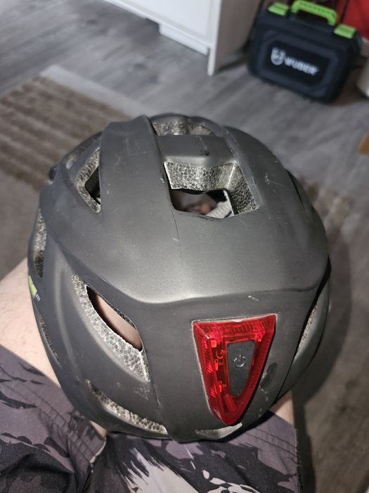 Sprzedam kask na rower deskę jak kto woli odbiór osobisty