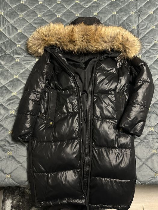 Зимовий плащ куртка пуховик