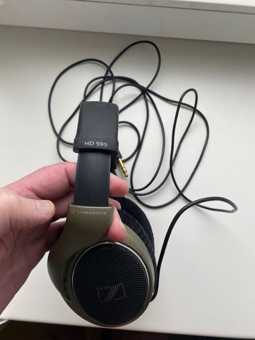 Наушники Sennheiser HD595