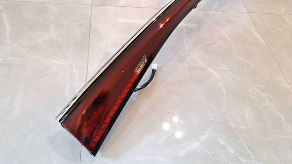 Byd Atto 3 blenda lampa tylnia tył w klape