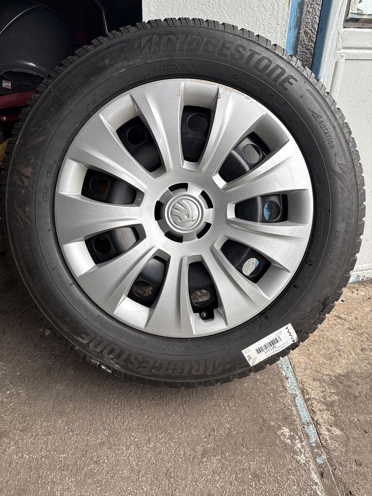 Komplet Kół Skoda,Kodjaq VW 17cali Opony Bridgestone 215/65/17