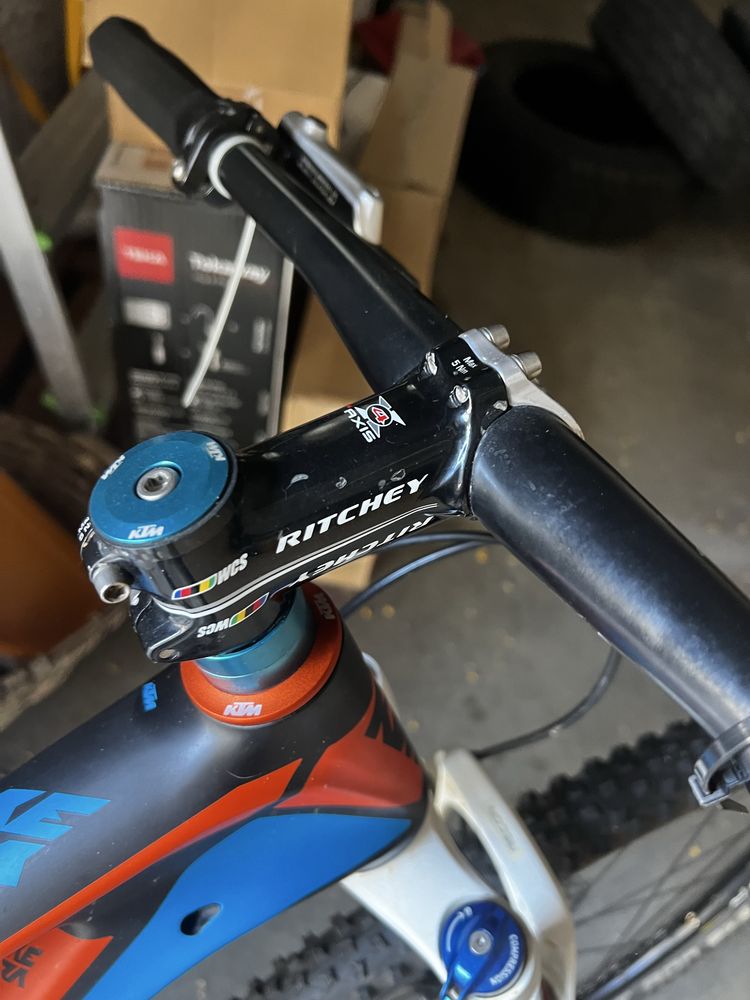 Bicicleta BTT KTM