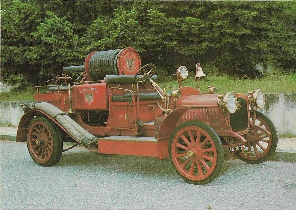 Museu do Caramulo - - - Postais (b) - Carros Antigos - - - - - Postais