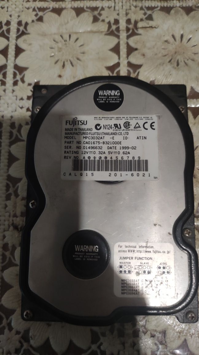 Жорсткий диск fujitsu mpc3032at seagate st3630a 3,2 hdd06 gb