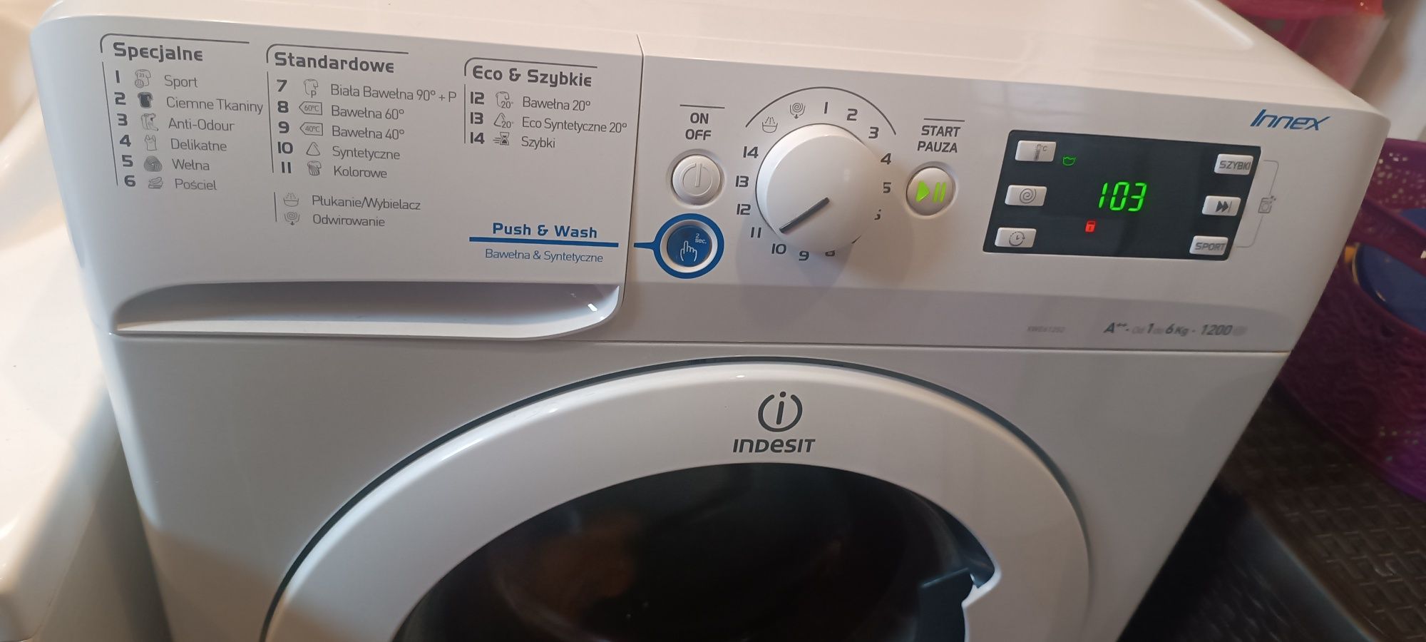 Pralka Indesit innex