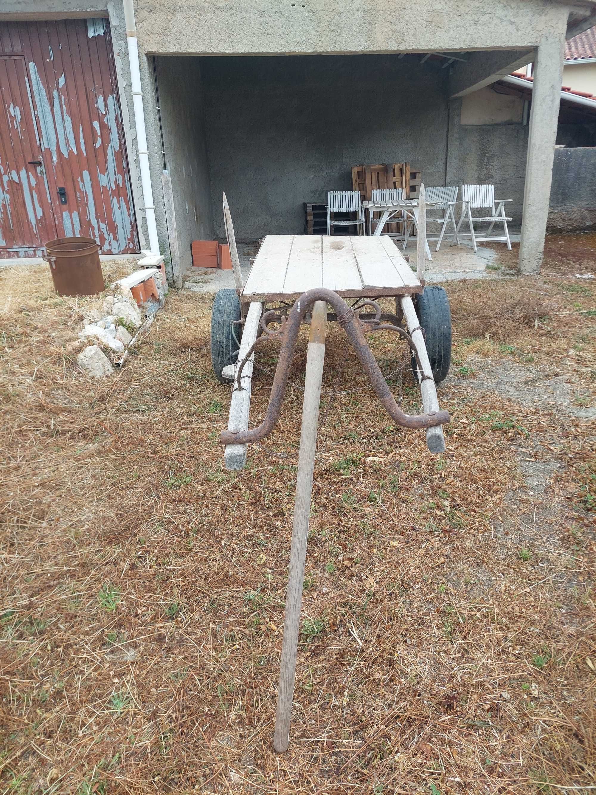 Carroça antiga para