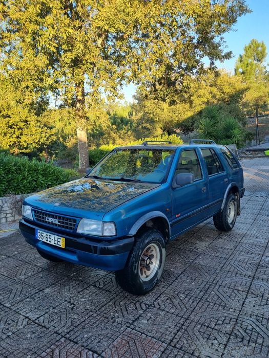 Opel Frontera 2.3